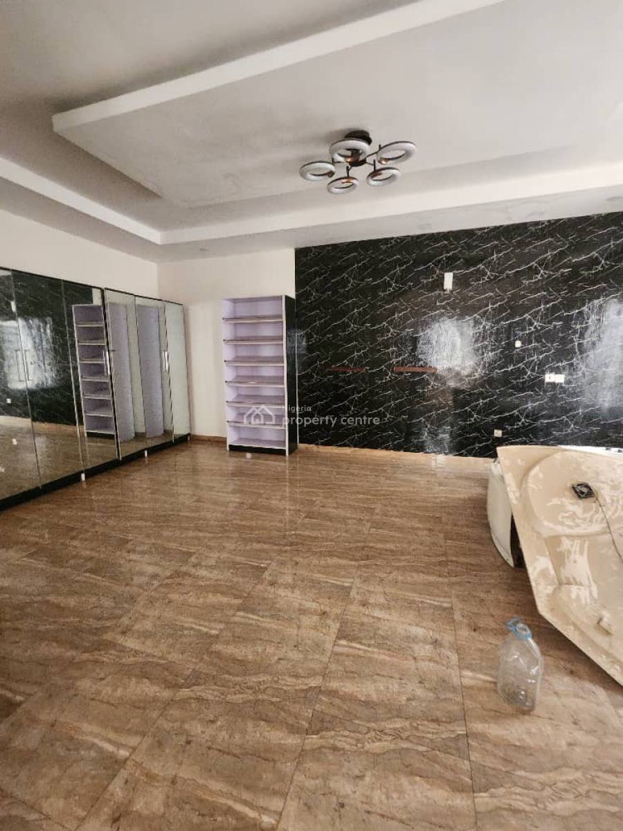 Spacious 4 Bedroom Semi Detached with a Bq, Chevron Drive, Lekki, Lagos, Semi-detached Duplex for Rent