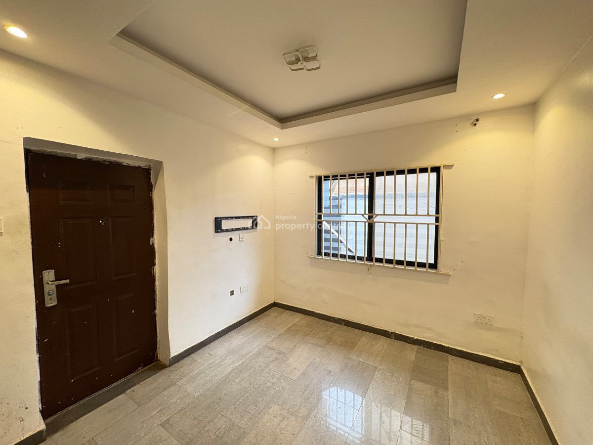 1 Bedroom Mini Flat, Ayinde Akinmade Street, Lekki Phase 1, Lekki, Lagos, Mini Flat (room and Parlour) for Rent