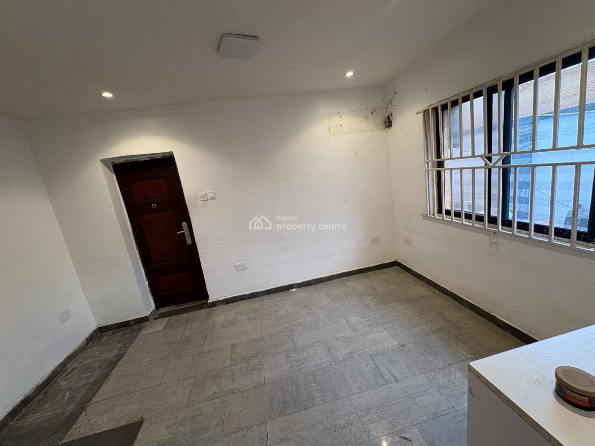 1 Bedroom Mini Flat, Ayinde Akinmade Street, Lekki Phase 1, Lekki, Lagos, Mini Flat (room and Parlour) for Rent