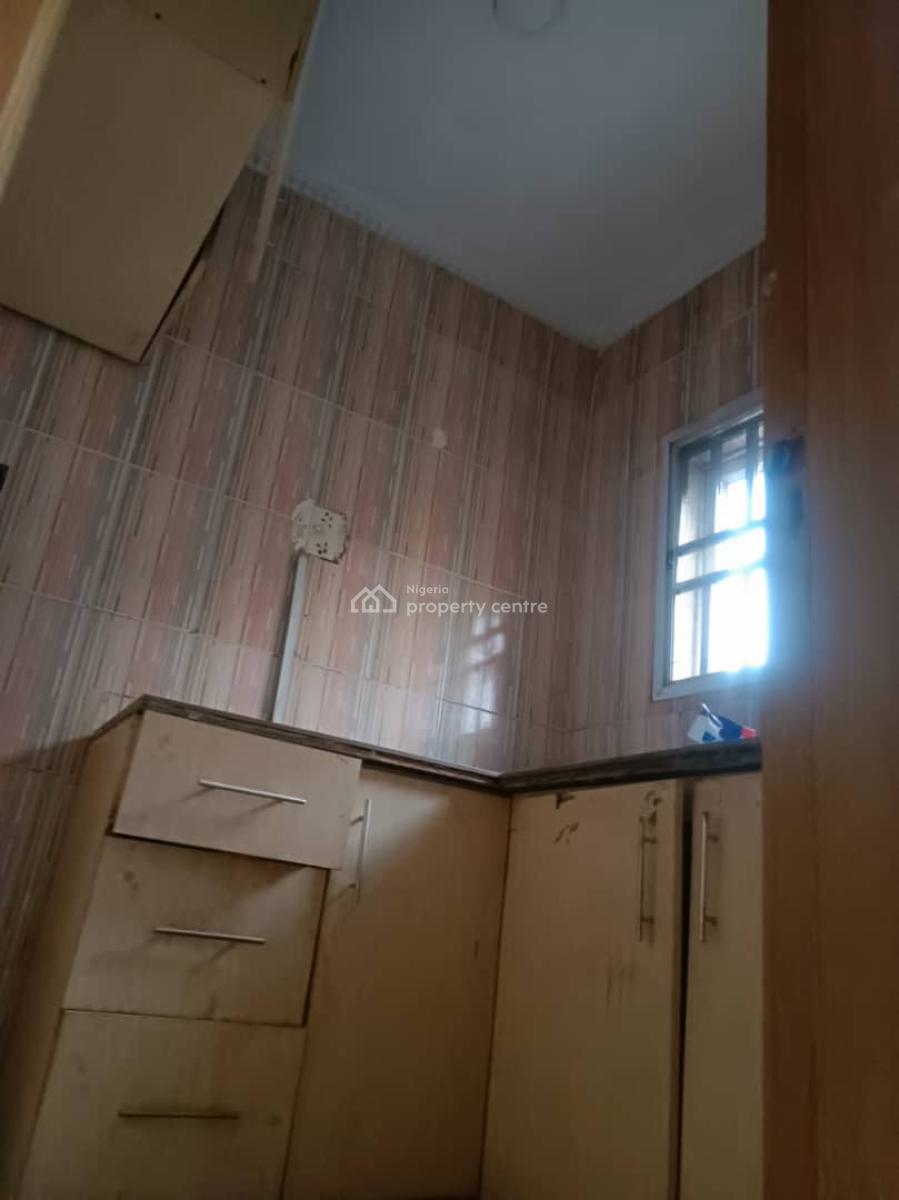 6 Units Nicely Renovated 2 Bedroom Flat, Aqua View Estate, Ori-oke, Ogudu, Lagos, Flat / Apartment for Rent