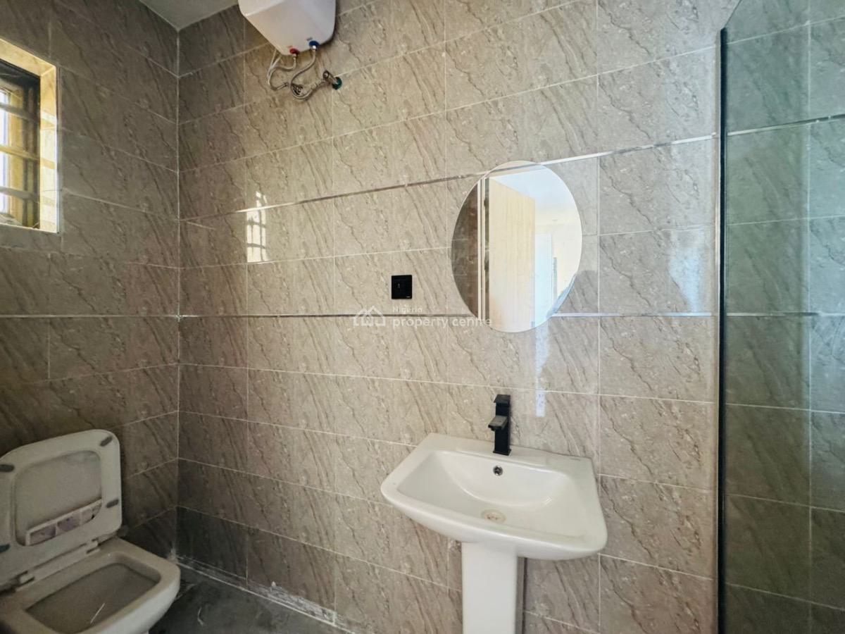 2 Bedroom Luxury Apartments Available, Lekki Scheme 2, Ajah, Lagos, Flat / Apartment for Sale