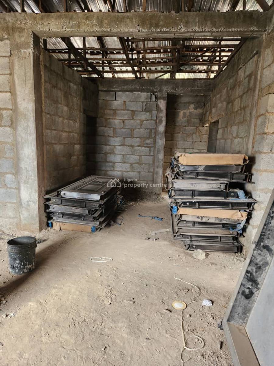 Spacious 3 Bedroom Flat, Wuye, Abuja, Flat / Apartment for Sale