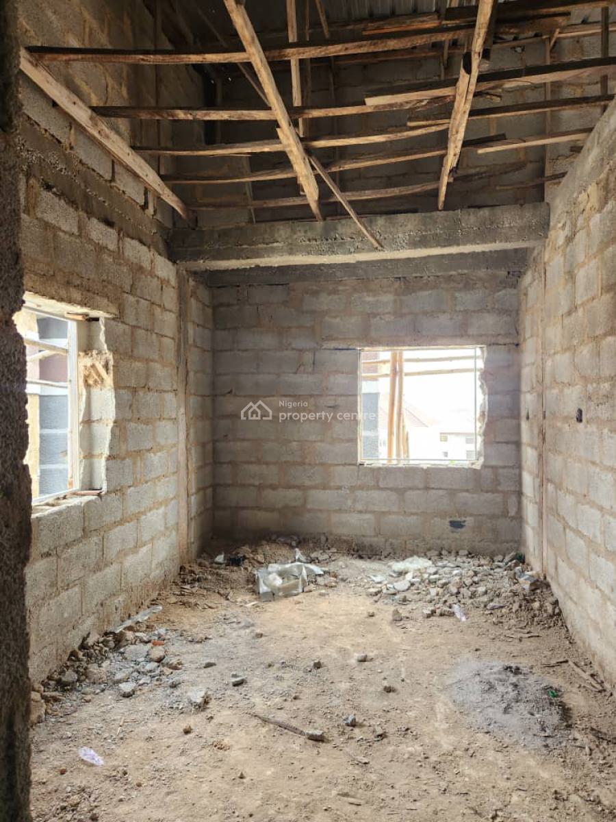 Spacious 3 Bedroom Flat, Wuye, Abuja, Flat / Apartment for Sale