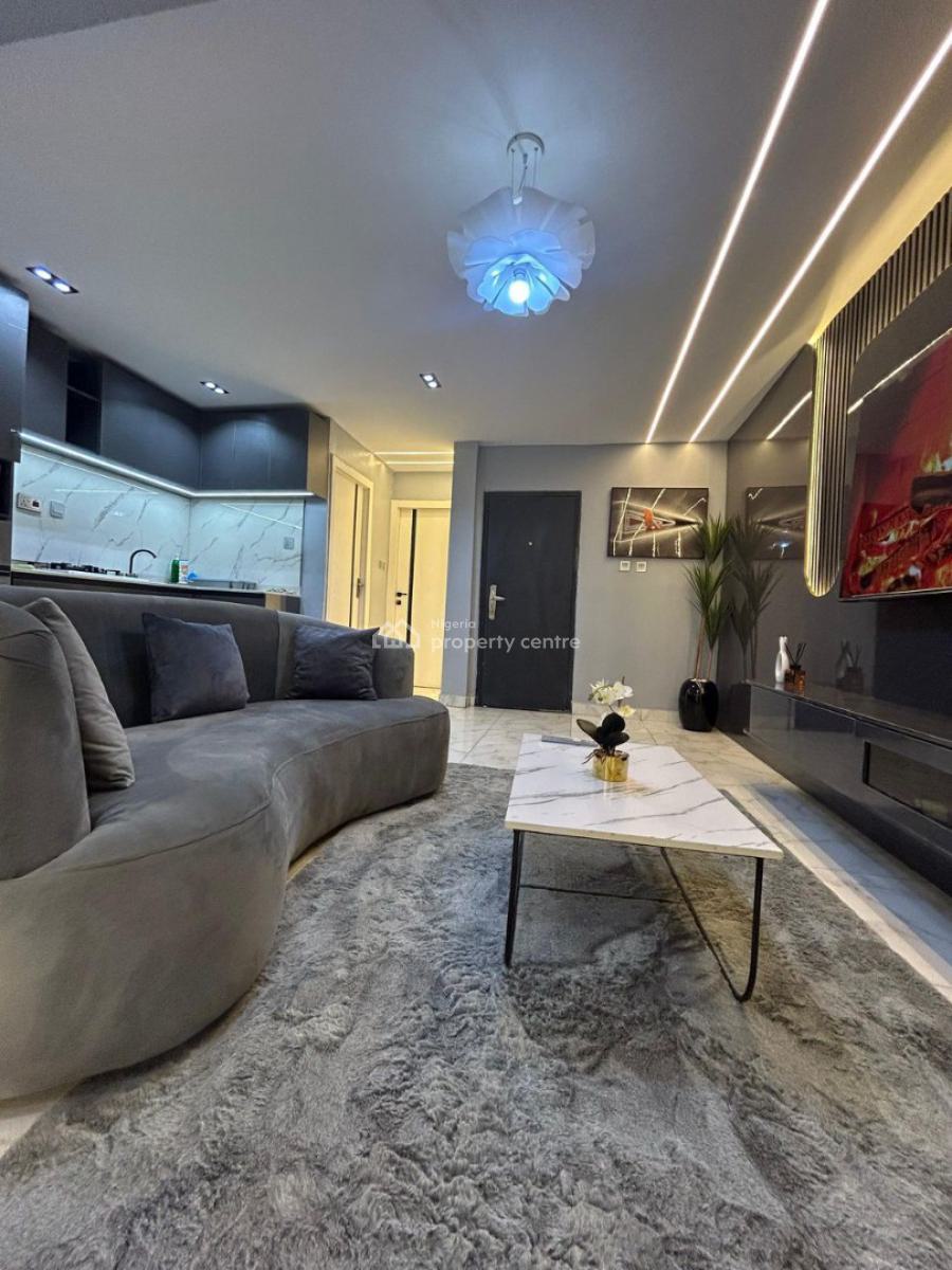 Aesthetically Pleasing One Bedroom Apartment, Lekki Phase 1, Lekki, Lagos, Flat / Apartment Short Let