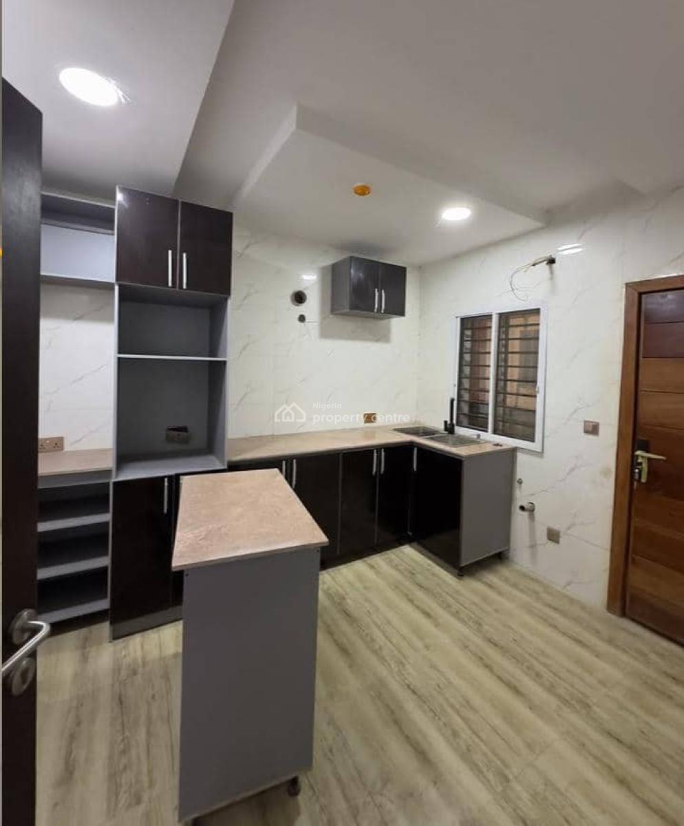 Brand Newly Built 2 Bedroom Apartment, Off Freedom Way, Lekki Phase 1, Lekki, Lagos, Flat / Apartment for Rent