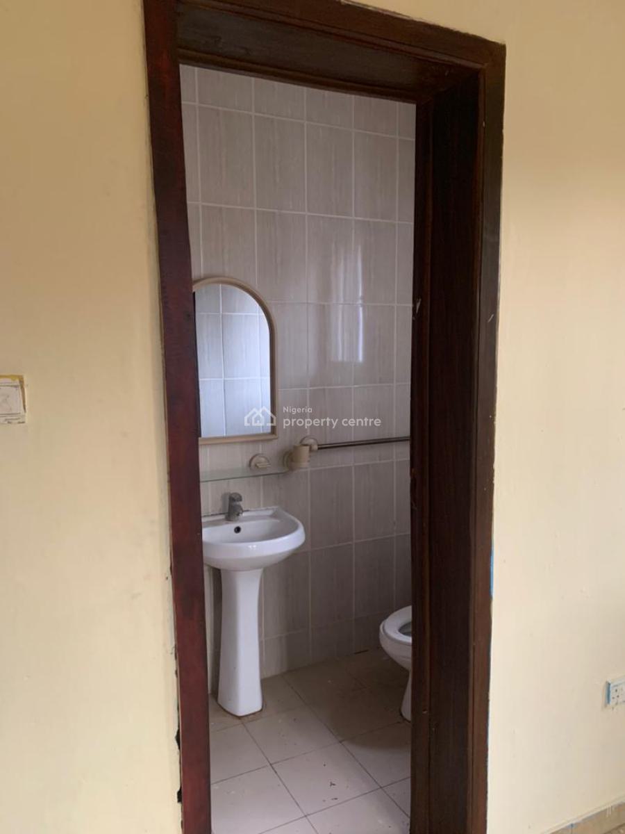 Clean 3 Bedroom Apartment, Blenco Secure Estate, Sangotedo, Ajah, Lagos, Flat / Apartment for Rent