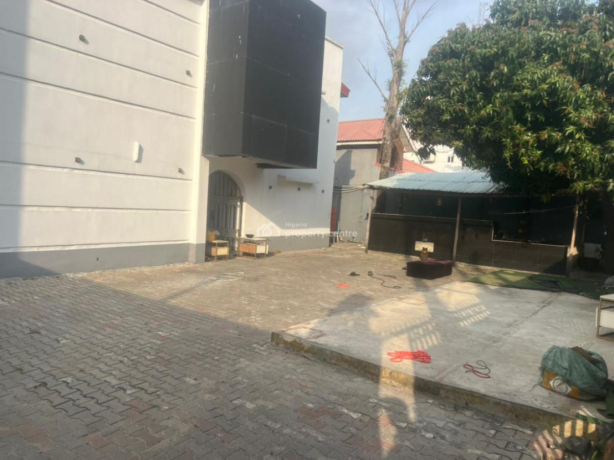 6 Bedroom Fully Detached Duplex with 2 Rooms Bq, Lekki Phase 1, Lekki, Lagos, Detached Duplex for Rent