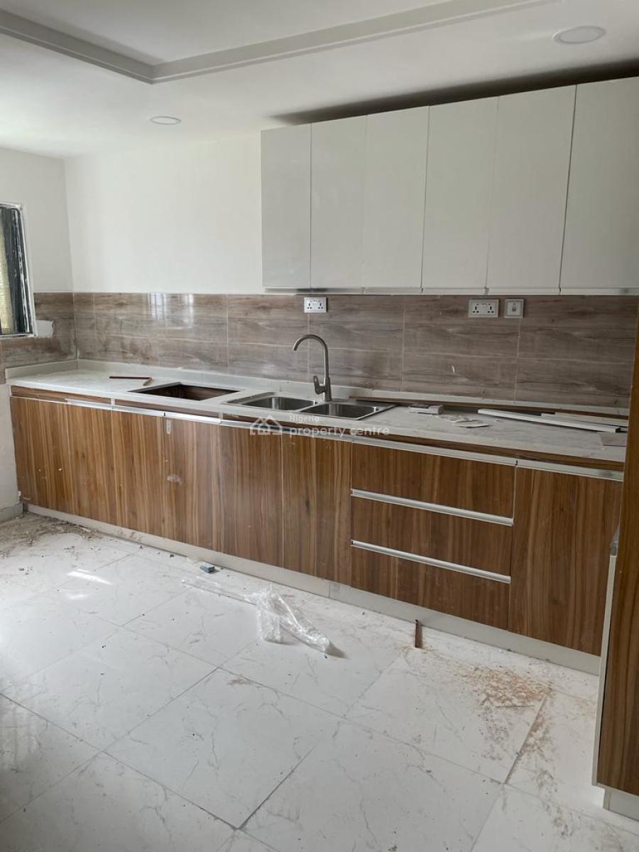 Newly Renovated 3 Bedroom En-suite Serviced Flat, Ikate, Lekki, Lagos, Flat / Apartment for Rent