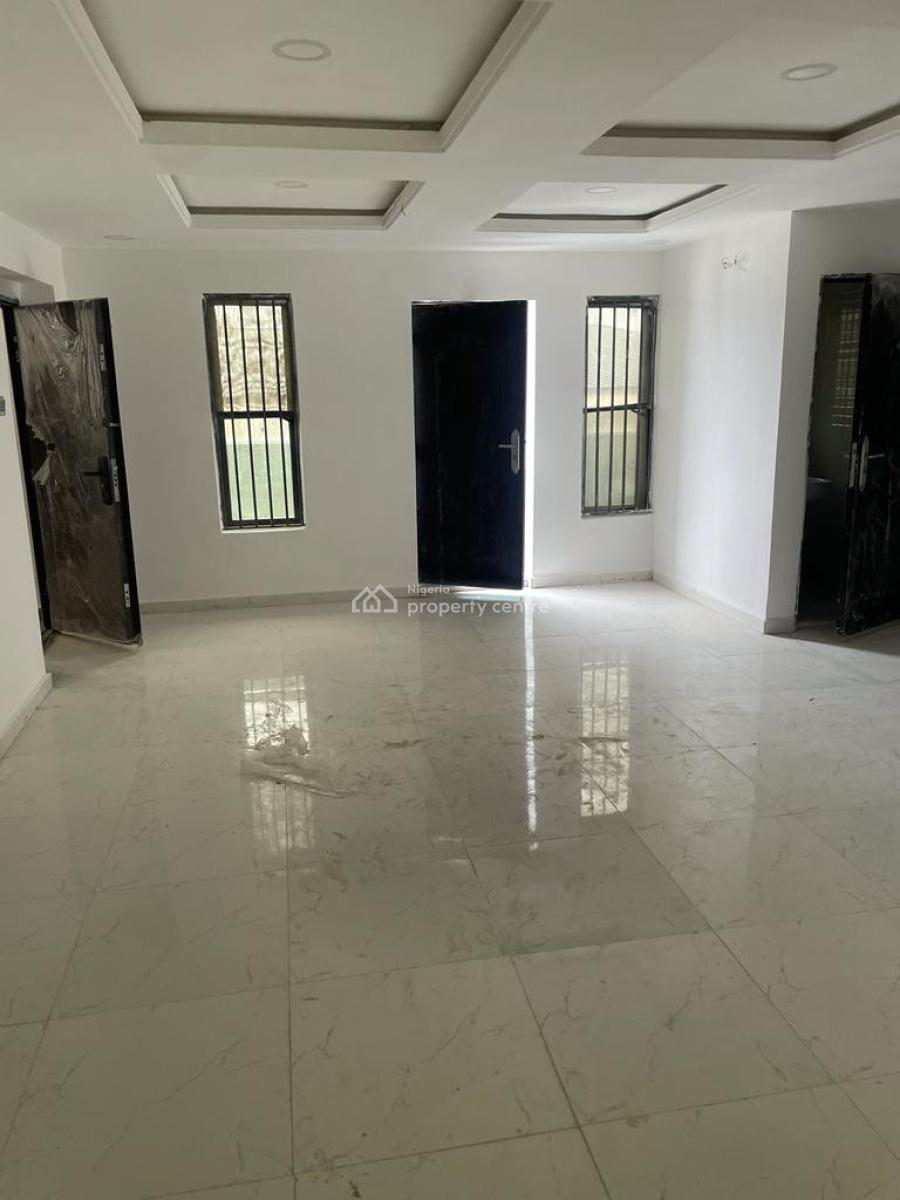 Newly Renovated 3 Bedroom En-suite Serviced Flat, Ikate, Lekki, Lagos, Flat / Apartment for Rent