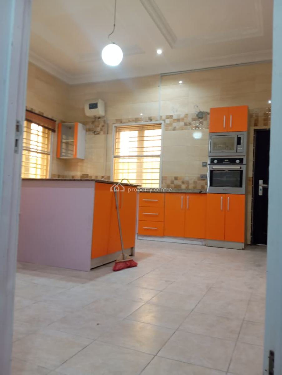Beautiful 5 Bedroom Duplex, Fully Detached, Gra Phase 1, Magodo, Lagos, Detached Duplex for Rent