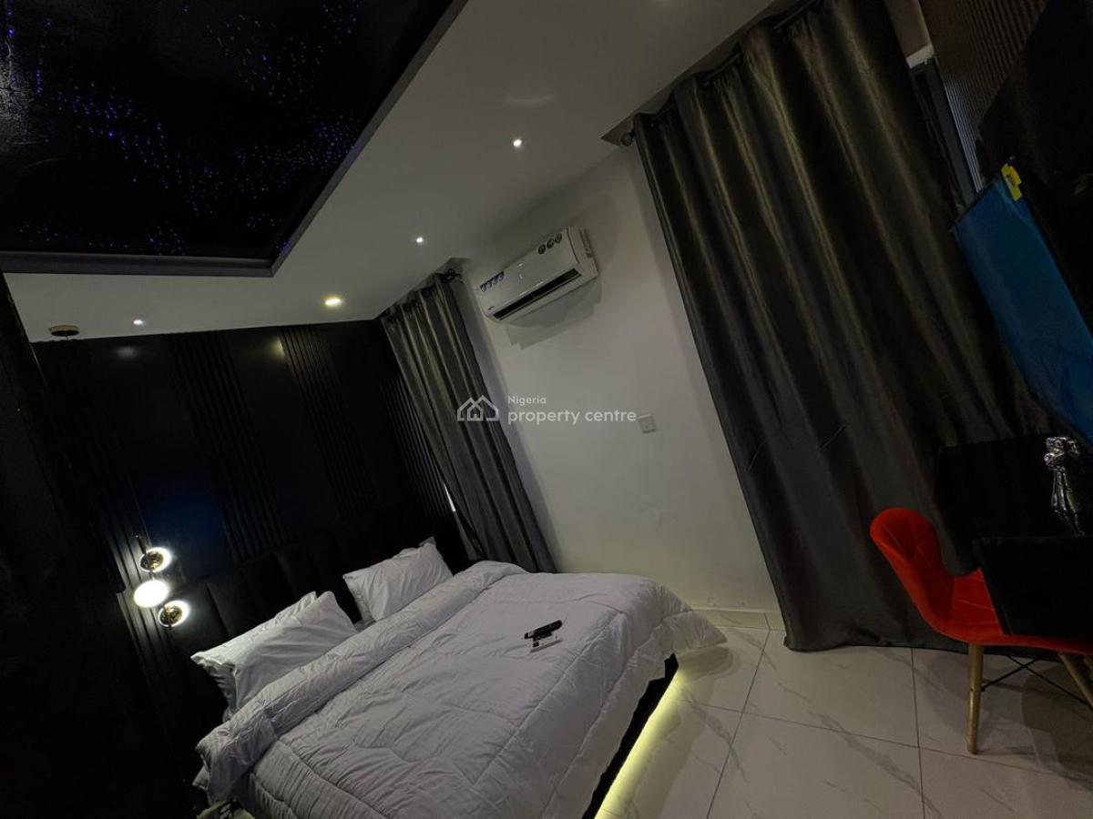 Brand New Luxury 1 Bedroom Apartment with Ps5, Ikate, Lekki, Lagos, Flat / Apartment Short Let