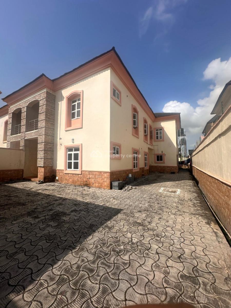 Self Compound 4 Bedroom Semi-detached Duplex, Lekki Phase 1, Lekki, Lagos, Semi-detached Duplex for Rent
