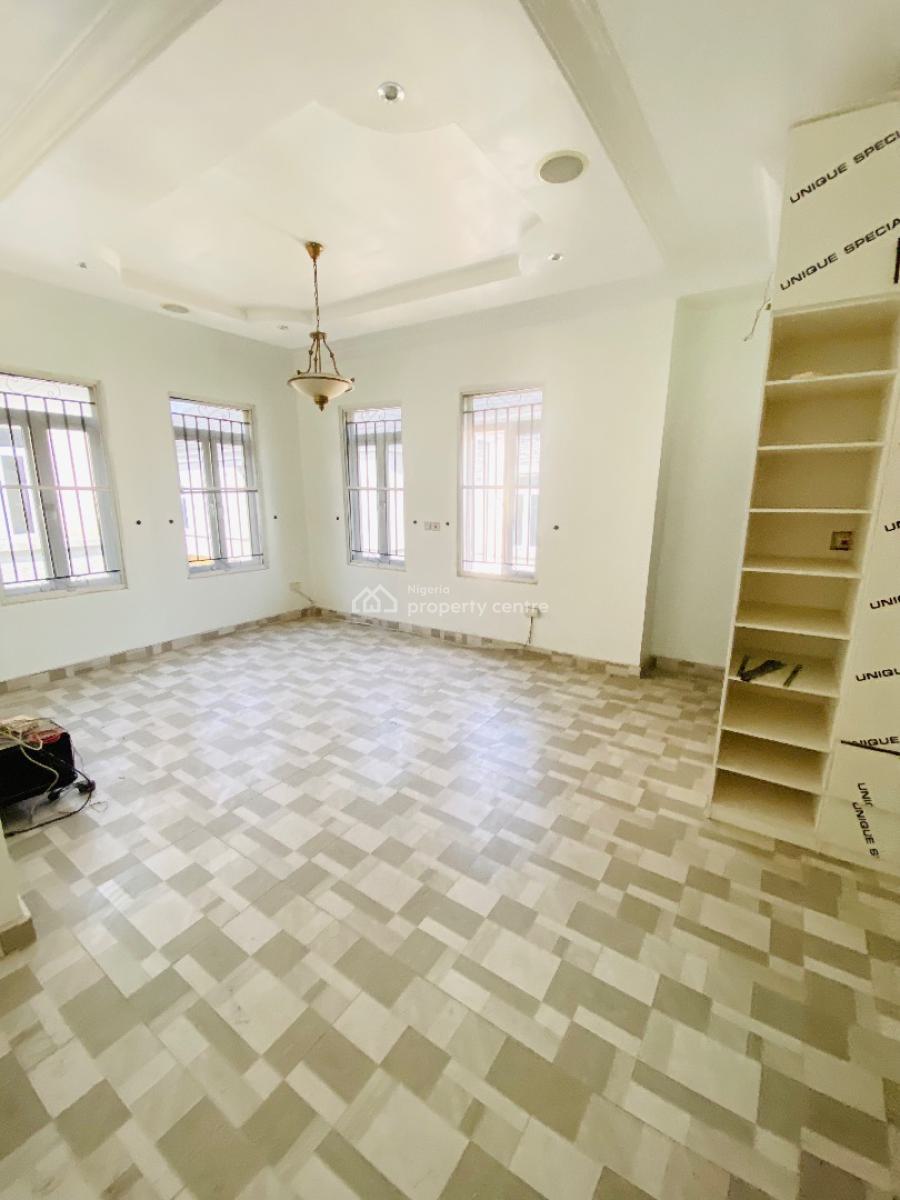 Beautiful 5-bedroom Detached Home with Bq, Chevron Drive, Lekki, Lagos, Detached Duplex for Sale