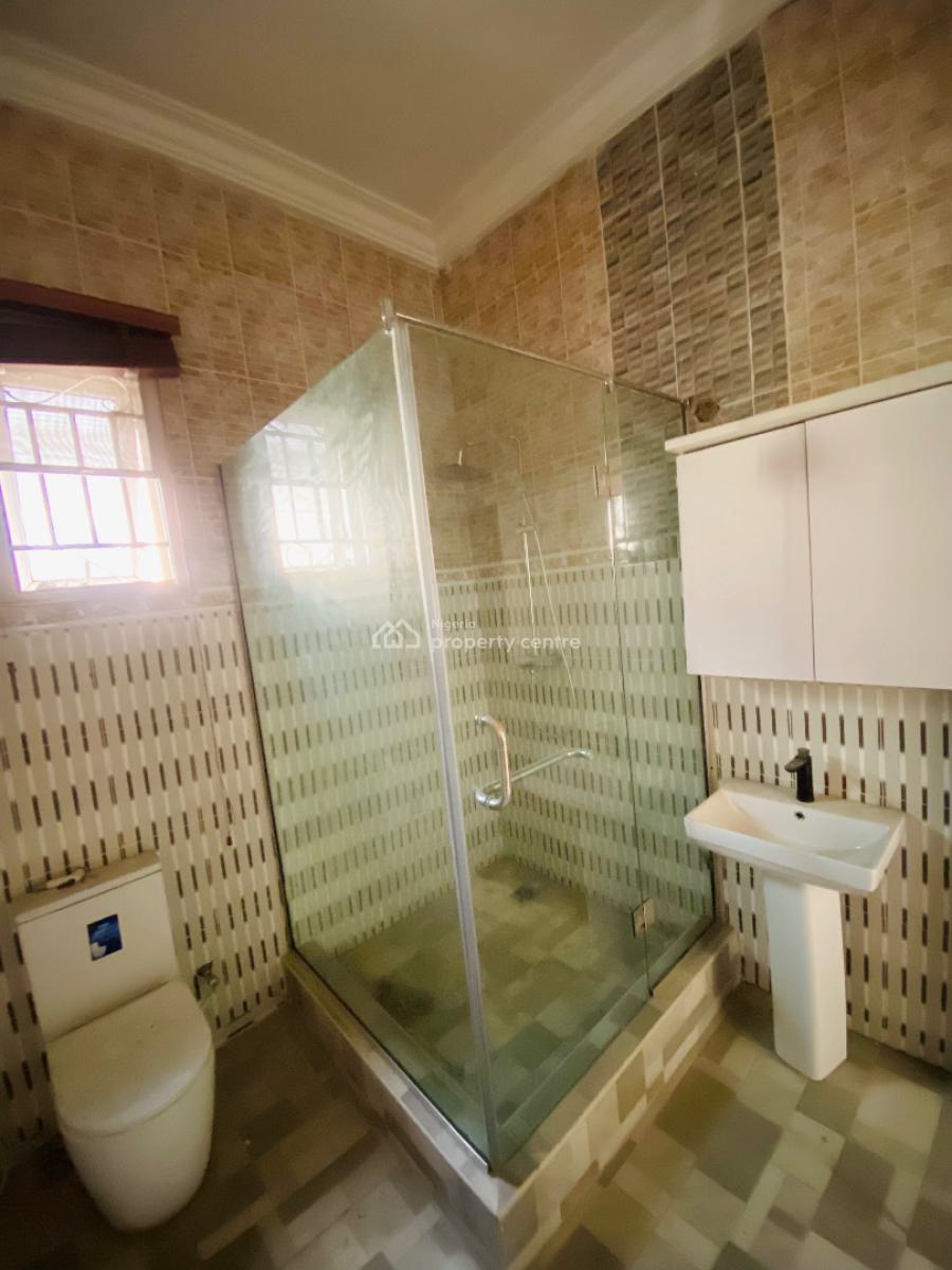 Beautiful 5-bedroom Detached Home with Bq, Chevron Drive, Lekki, Lagos, Detached Duplex for Sale