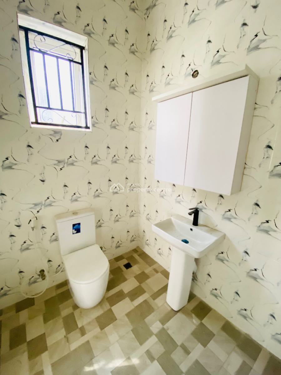 Beautiful 5-bedroom Detached Home with Bq, Chevron Drive, Lekki, Lagos, Detached Duplex for Sale