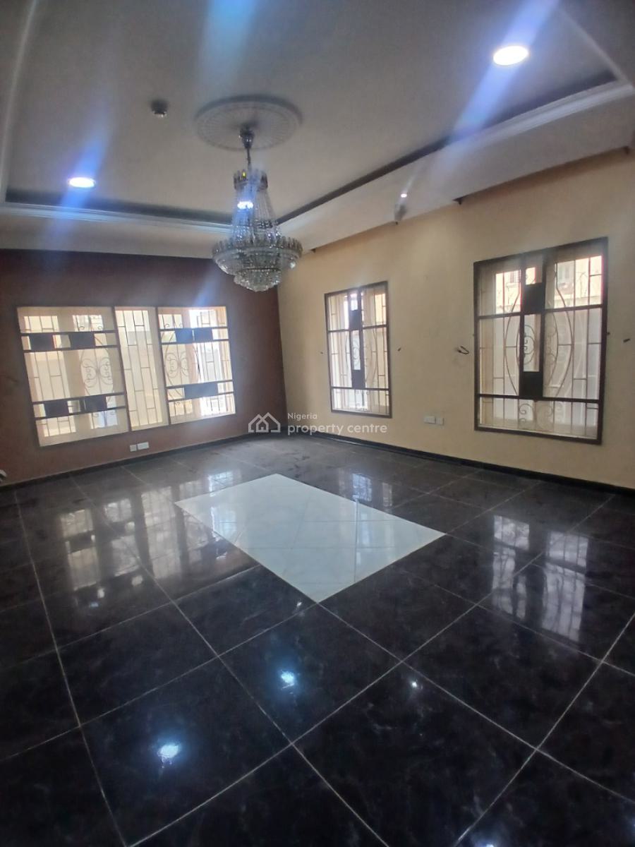 Perfect 3 Bedroom Flat, Abraham Adesanya, Ajah, Lekki Phase 2, Lekki, Lagos, Flat / Apartment for Rent