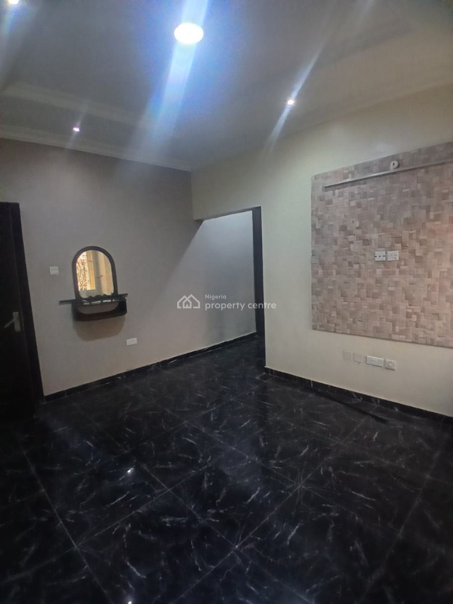 Perfect 3 Bedroom Flat, Abraham Adesanya, Ajah, Lekki Phase 2, Lekki, Lagos, Flat / Apartment for Rent