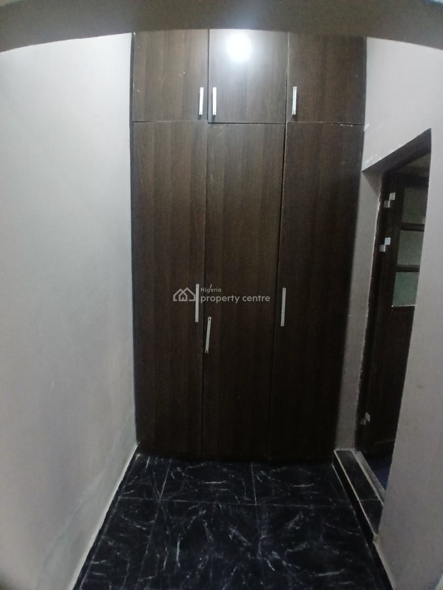Perfect 3 Bedroom Flat, Abraham Adesanya, Ajah, Lekki Phase 2, Lekki, Lagos, Flat / Apartment for Rent