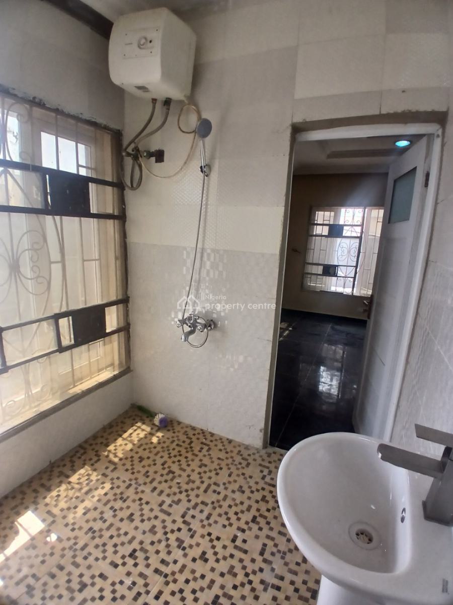 Perfect 3 Bedroom Flat, Abraham Adesanya, Ajah, Lekki Phase 2, Lekki, Lagos, Flat / Apartment for Rent