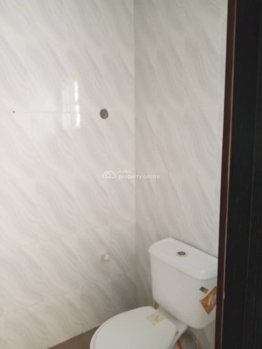 Super Standard and Massive Beautiful 3 Bedroom Flat Upstairs, Exta Dock Behind Even Estate, Badore, Ajah, Lagos, Flat / Apartment for Rent