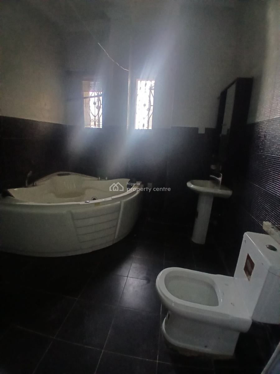 a Beautiful 4 Bedroom, Abraham Adesanya, Ajah, Lekki Phase 2, Lekki, Lagos, Flat / Apartment for Rent
