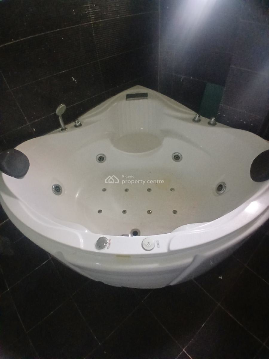 a Beautiful 4 Bedroom, Abraham Adesanya, Ajah, Lekki Phase 2, Lekki, Lagos, Flat / Apartment for Rent