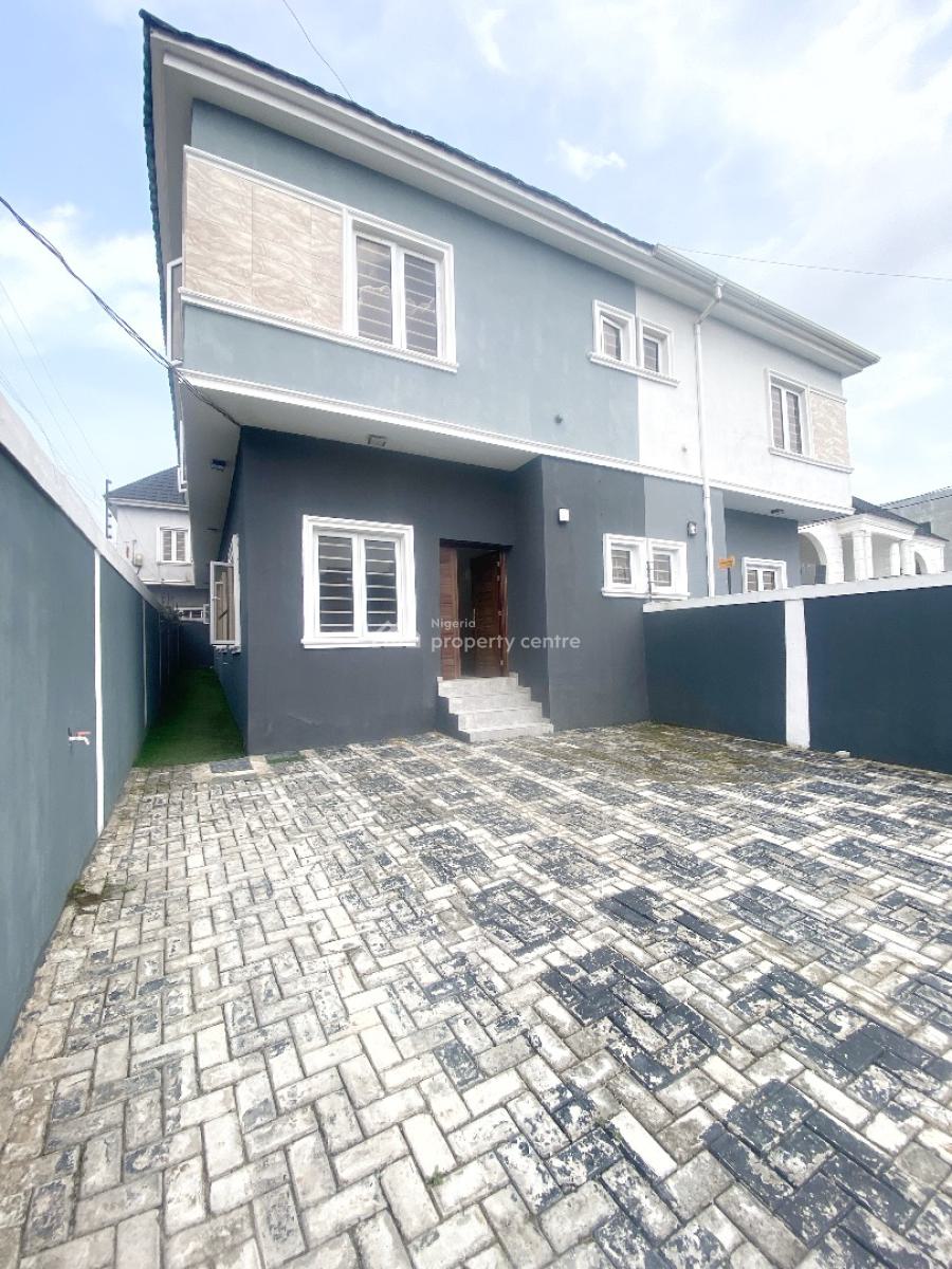 a Well Maintained Spacious 4 Bedroom Semi Detached Duplex, Gra Phase 1, Magodo, Lagos, Semi-detached Duplex for Rent