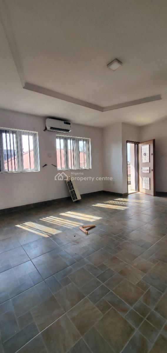 3 Bedroom Terrace with a Room Bq, Hon. Akintunde Akinyemi Drive, Lekki Phase 1, Lekki, Lagos, Terraced Duplex for Rent
