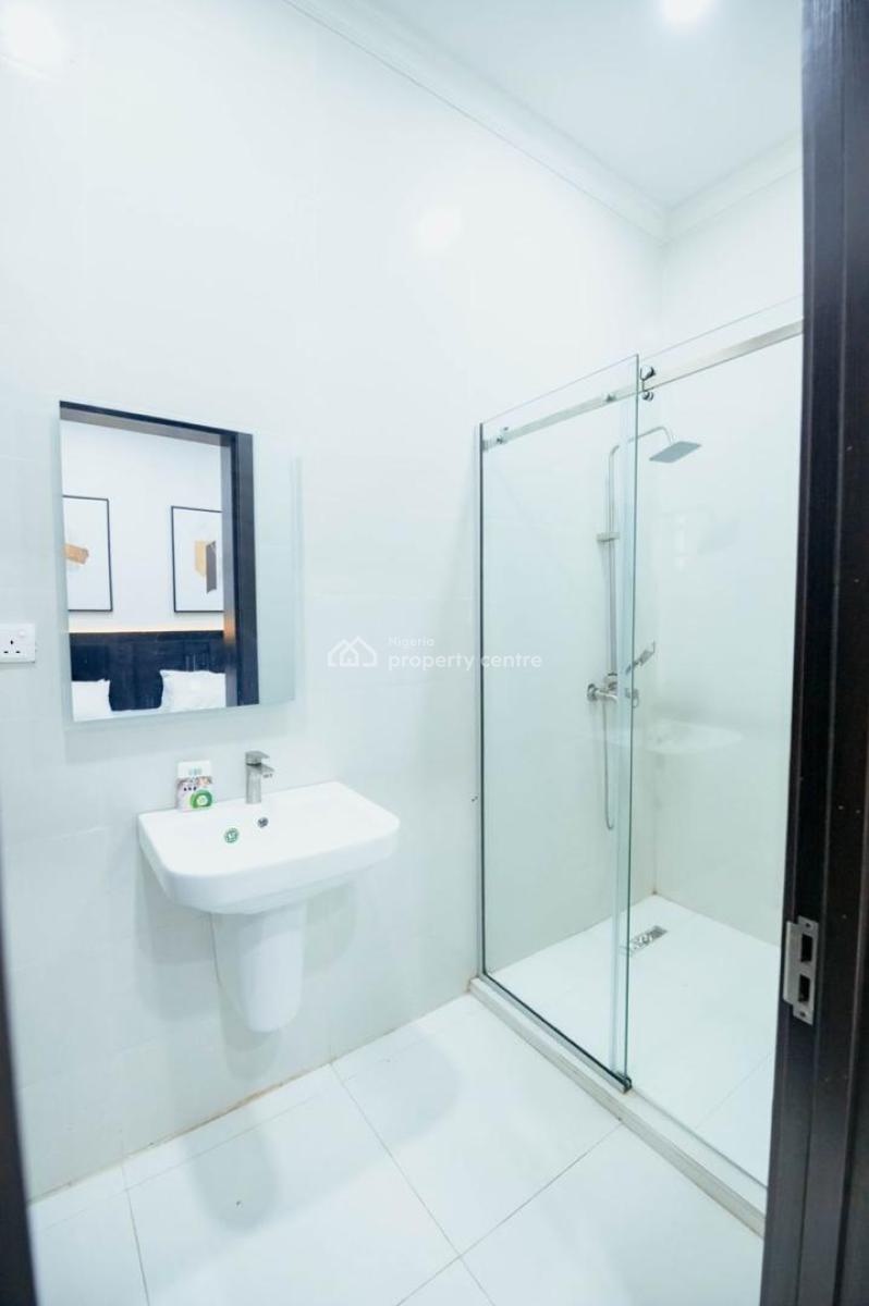 Exquisite Furnished 2 Bedrooms Apartment, Ikate, Lekki Phase 1, Lekki, Lagos, Flat / Apartment Short Let