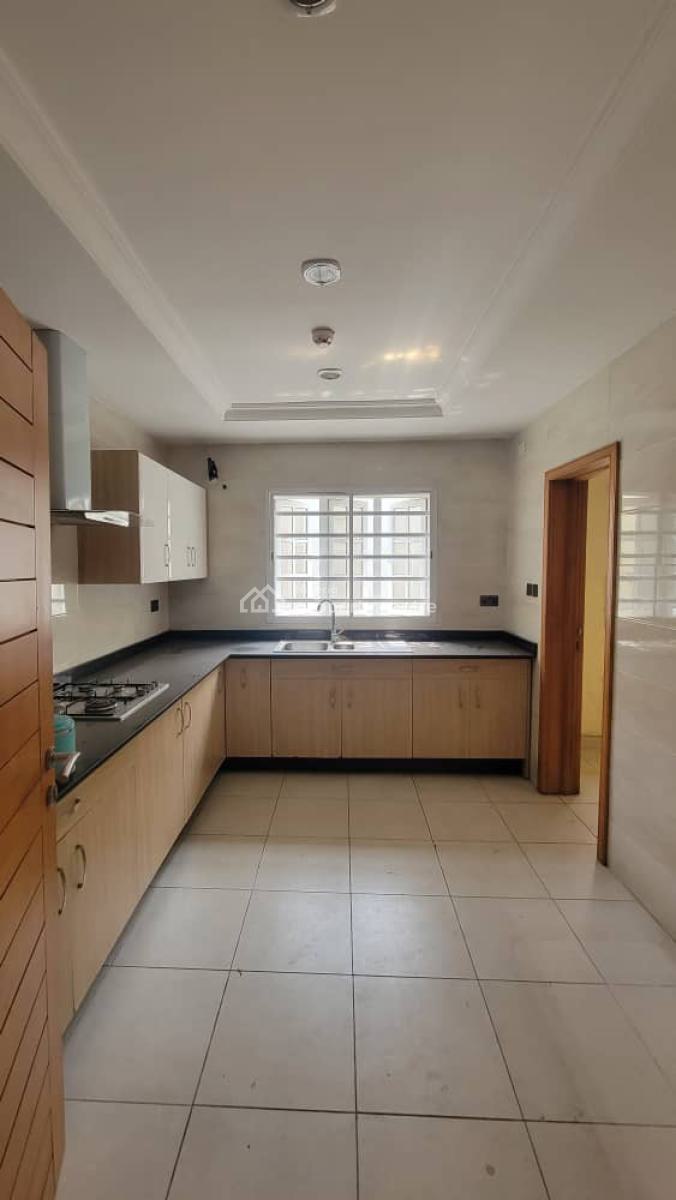 Serviced Sizeable 2 Bedroom Groud Floor Apartment with Fitted Kitchenett, Gra Phase 2 Estate, Magodo, Lagos, Flat / Apartment for Rent