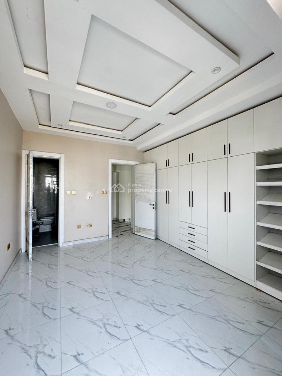 Luxuriously Finished 2 Bedroom Apartment Flat, Lekki Phase 1, Lekki, Lagos, Flat / Apartment for Sale