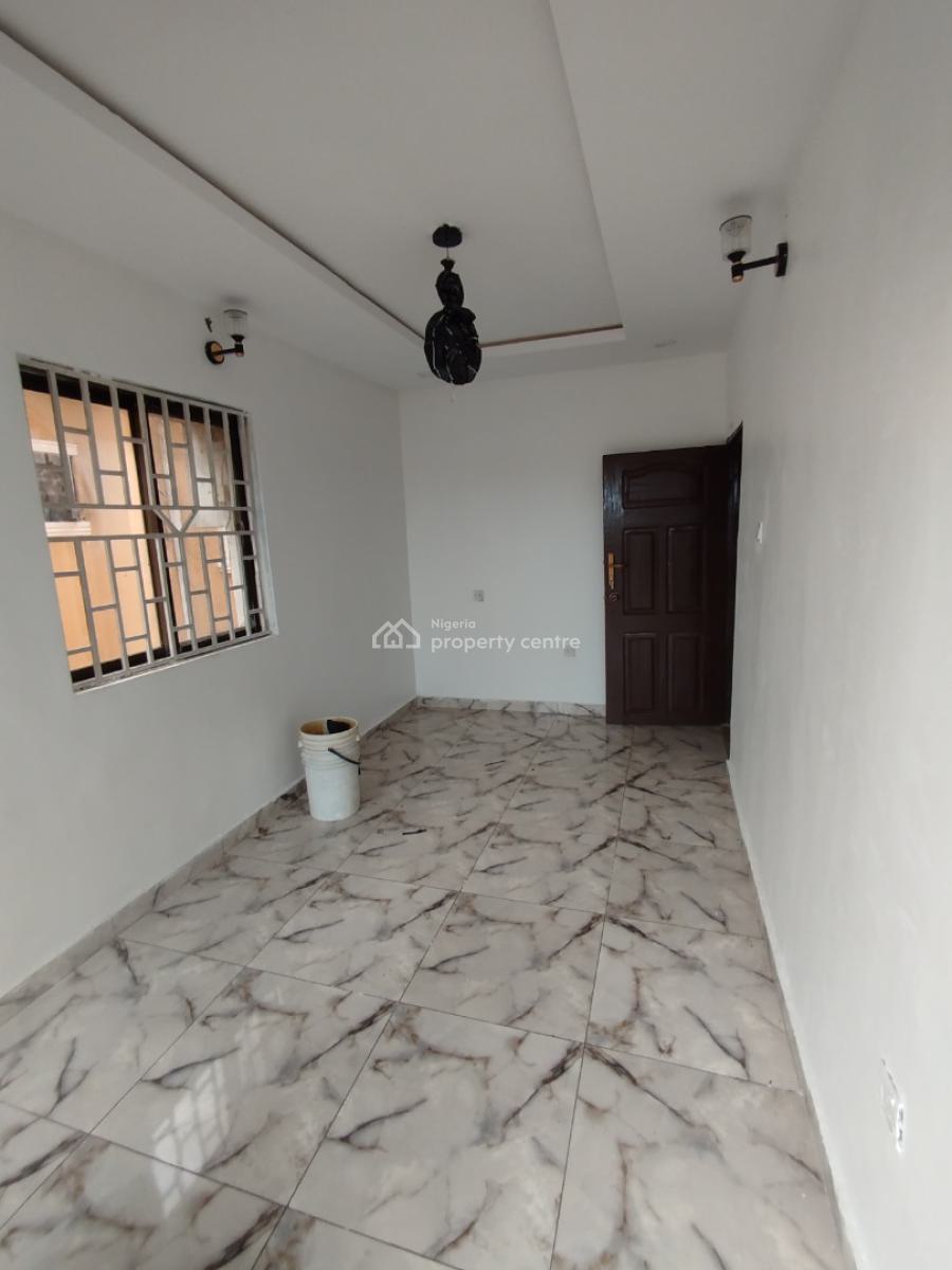 Standard 2 Bedroom Apartment Upstairs, Marshy Hill Estate, Ajah, Lagos, Flat / Apartment for Rent