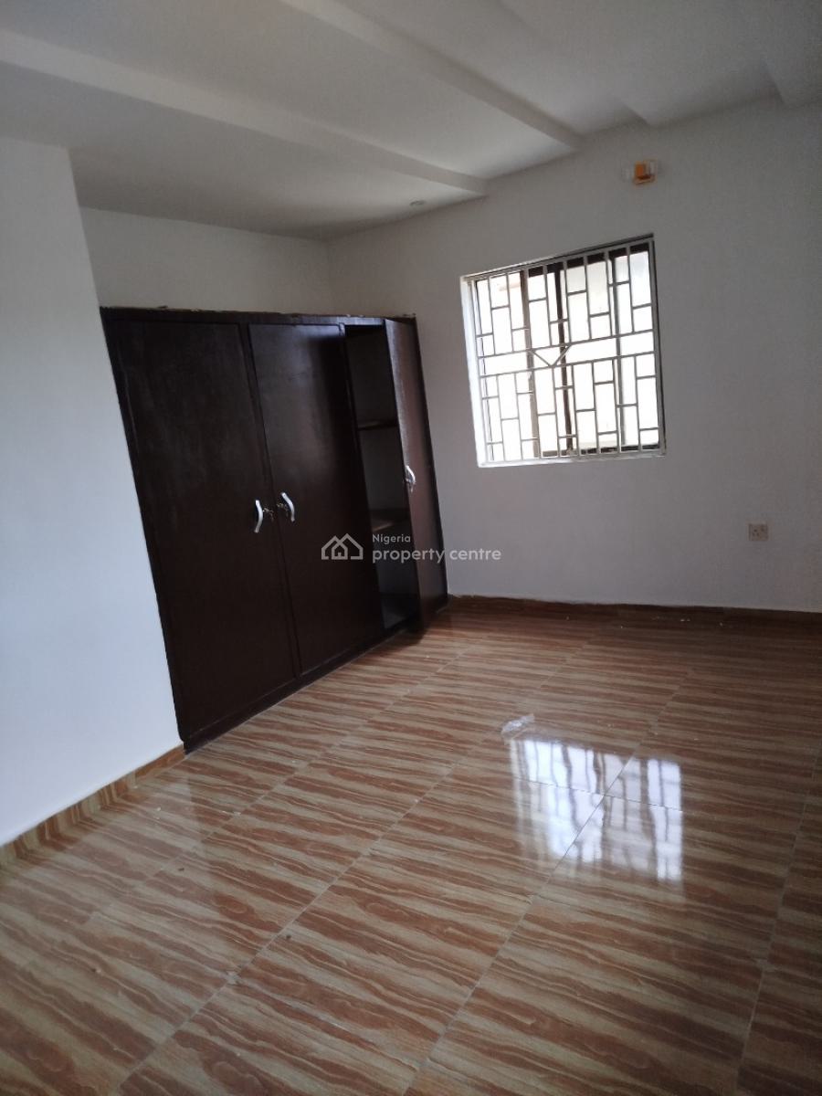 Standard 2 Bedroom Apartment Upstairs, Marshy Hill Estate, Ajah, Lagos, Flat / Apartment for Rent