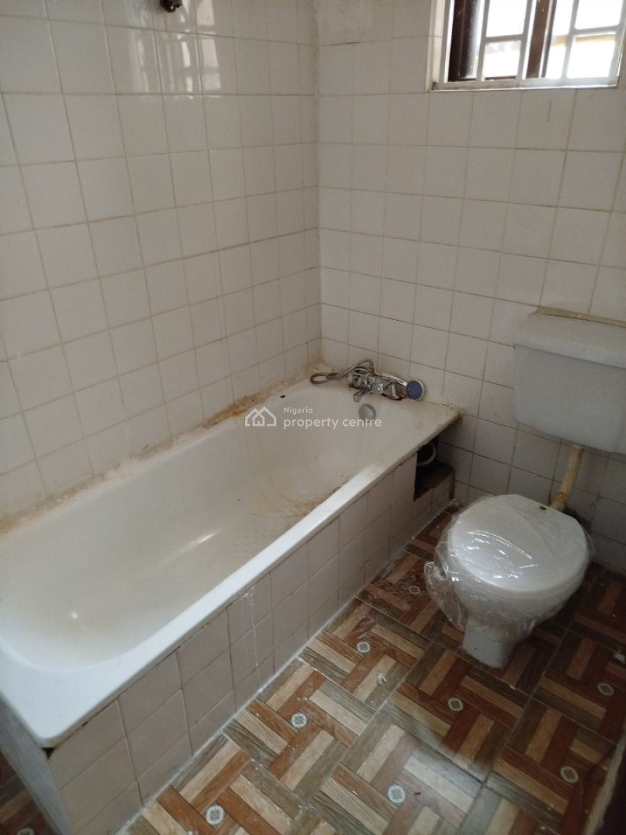 Standard 2 Bedroom Apartment Upstairs, Marshy Hill Estate, Ajah, Lagos, Flat / Apartment for Rent