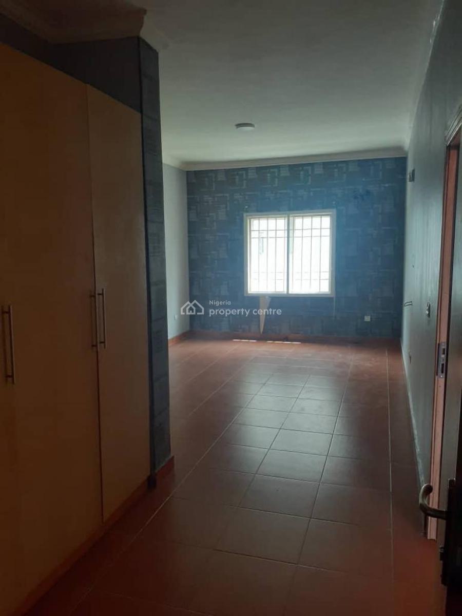 Ground Flat 3 Bedrooms Flat, U3 Estate, Lekki Phase 1, Lekki, Lagos, Flat / Apartment for Rent