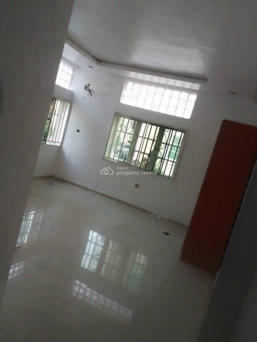 Fully Serviced 3bedroom Flat with  Pool, Lekki Phase 1, Lekki, Lagos, Flat / Apartment for Rent