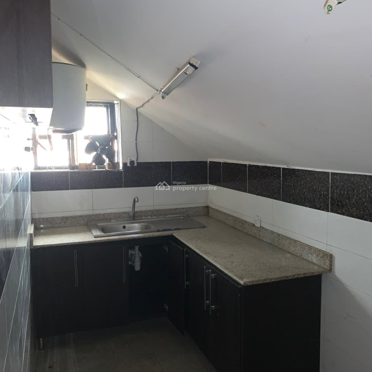 4 Bedroom Semi-detached Duplex, Lekki Phase 1, Lekki, Lagos, Semi-detached Duplex for Rent