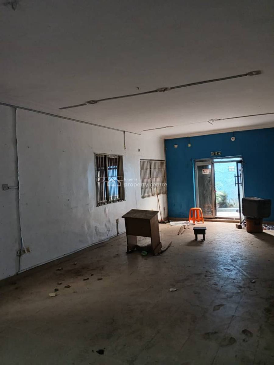 Very Spacious Ground Floor Open Space Good for Restaurant and More, on Toyin Street Ikeja, Ikeja, Lagos, Shop for Rent