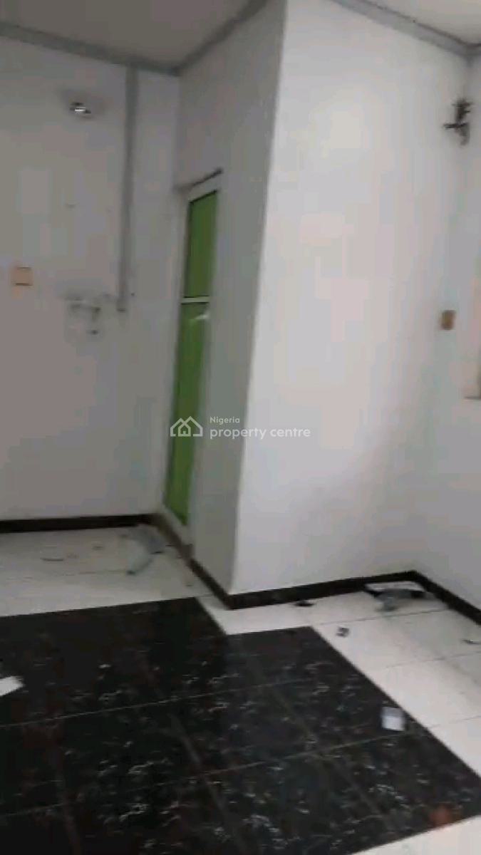Decent Mini Flat, Ground Floor, Soluyi, Gbagada, Lagos, Mini Flat (room and Parlour) for Rent