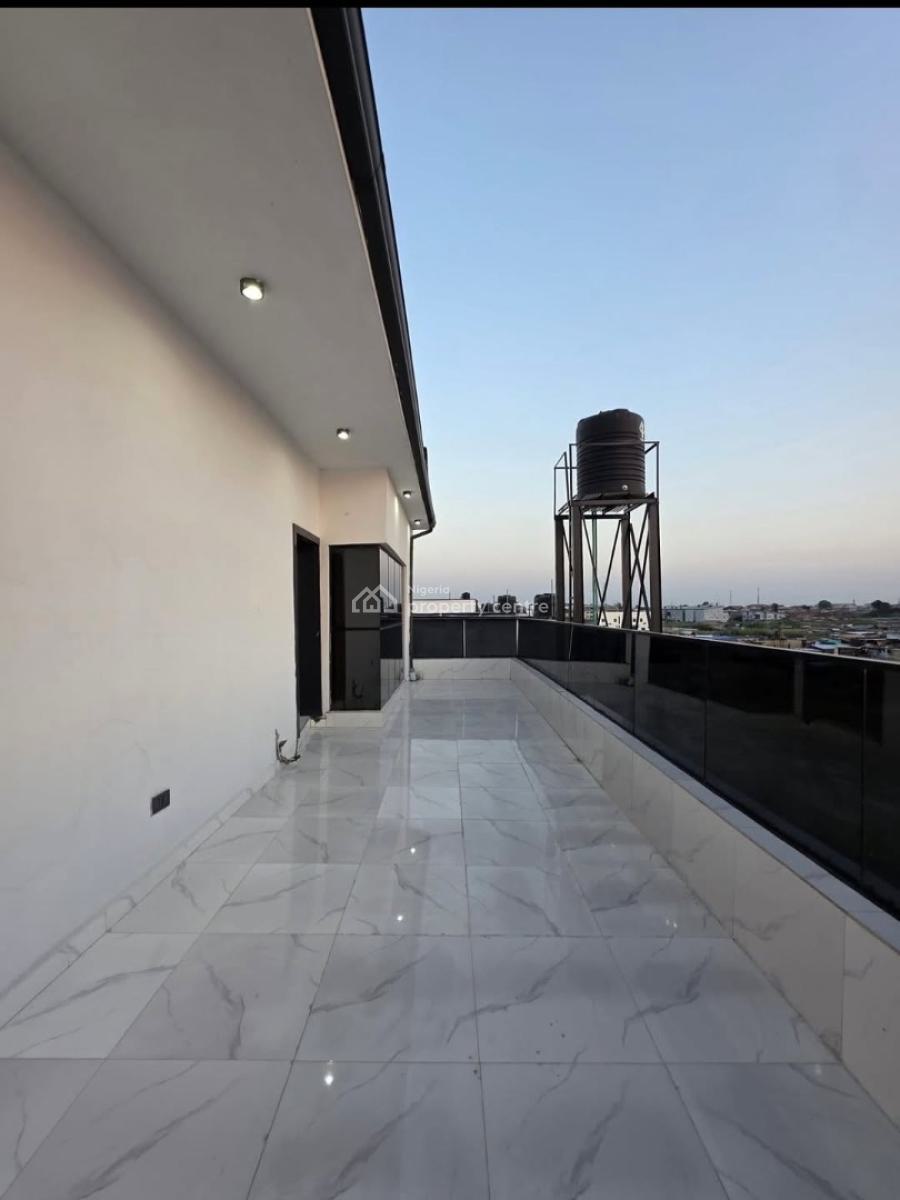 5 Bedroom Fully-detached Duplex with Bq, Ajah, Lagos, Detached Duplex for Sale