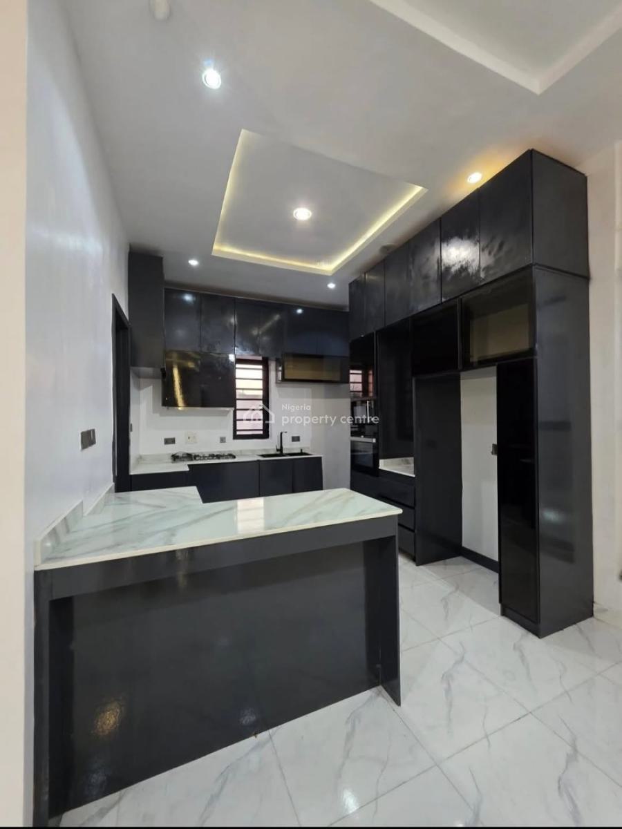 5 Bedroom Fully-detached Duplex with Bq, Ajah, Lagos, Detached Duplex for Sale