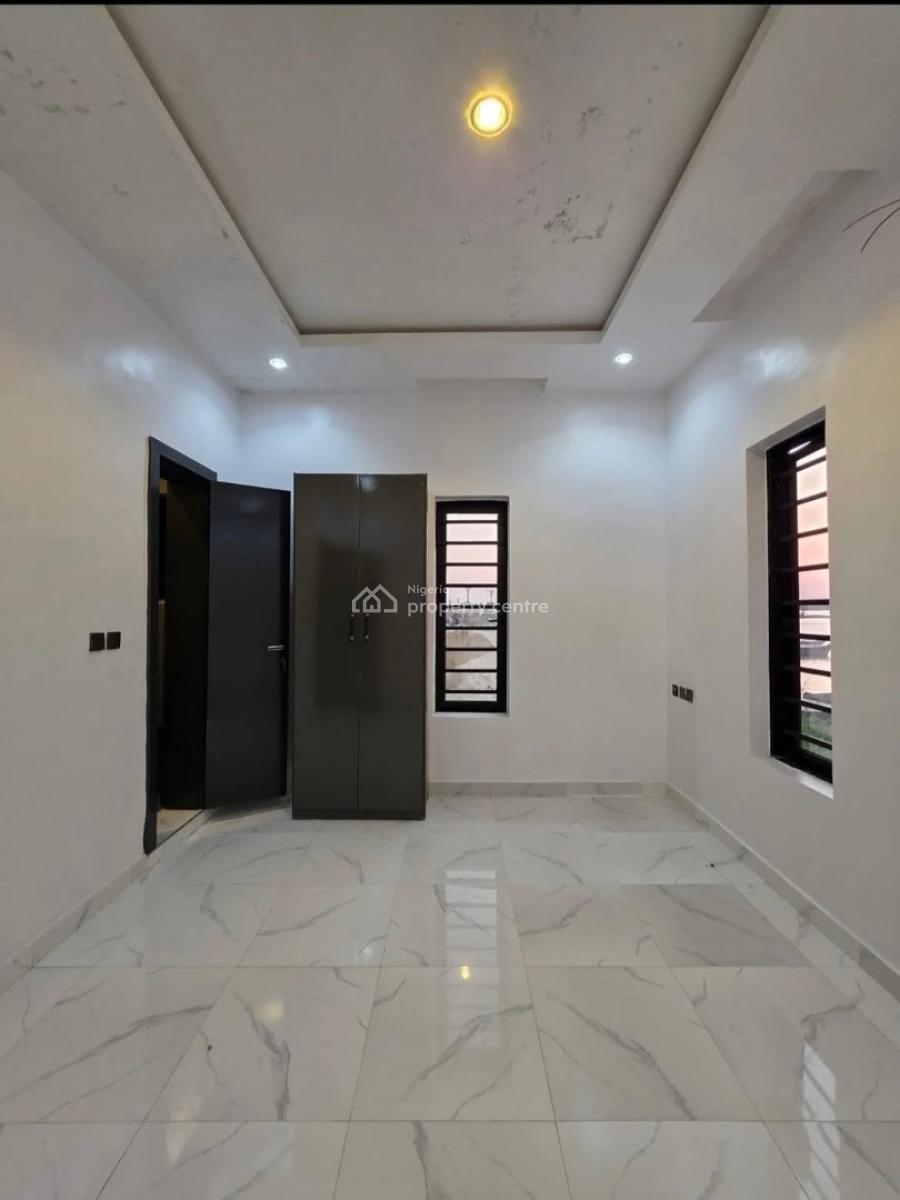 5 Bedroom Fully-detached Duplex with Bq, Ajah, Lagos, Detached Duplex for Sale