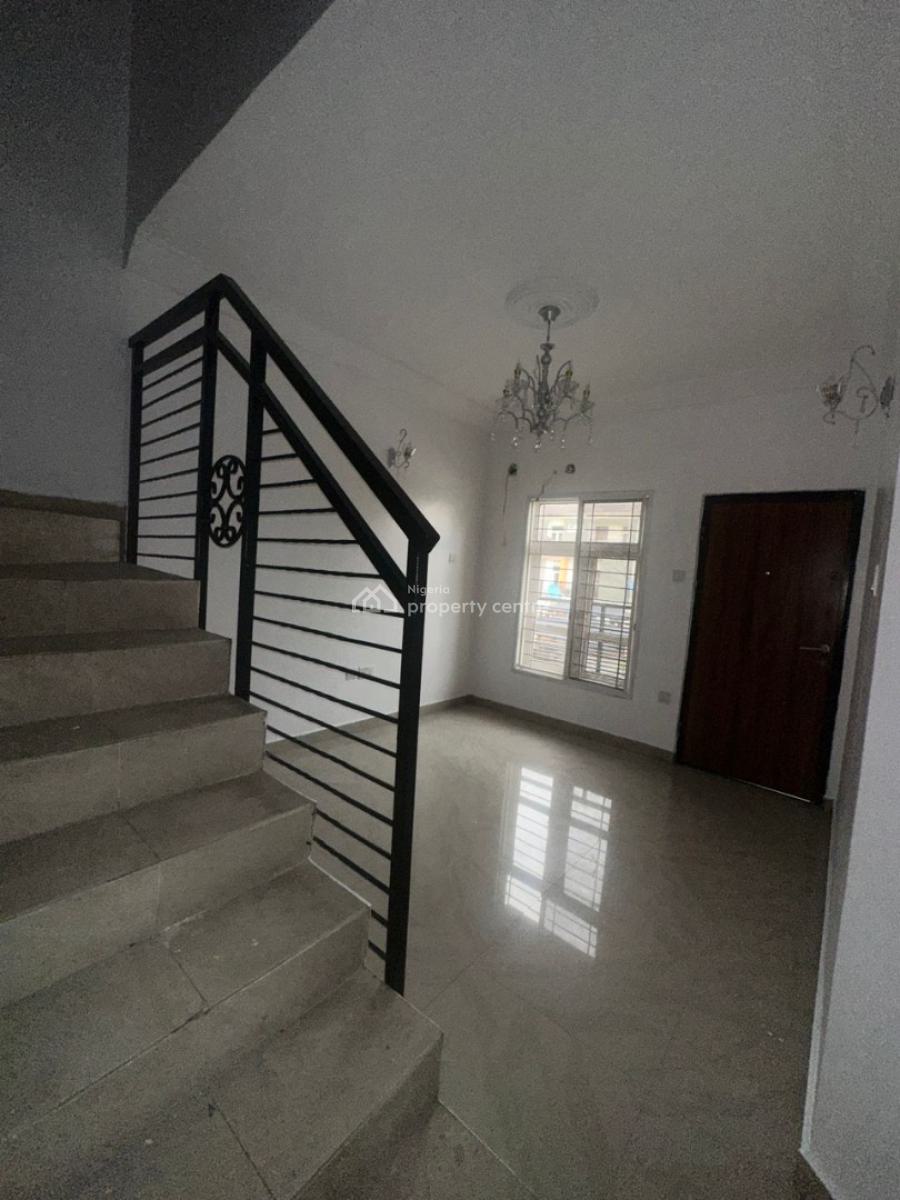 4 Bedrooms Terrace with Bq, Chevron, Lekki, Lagos, Terraced Duplex for Rent