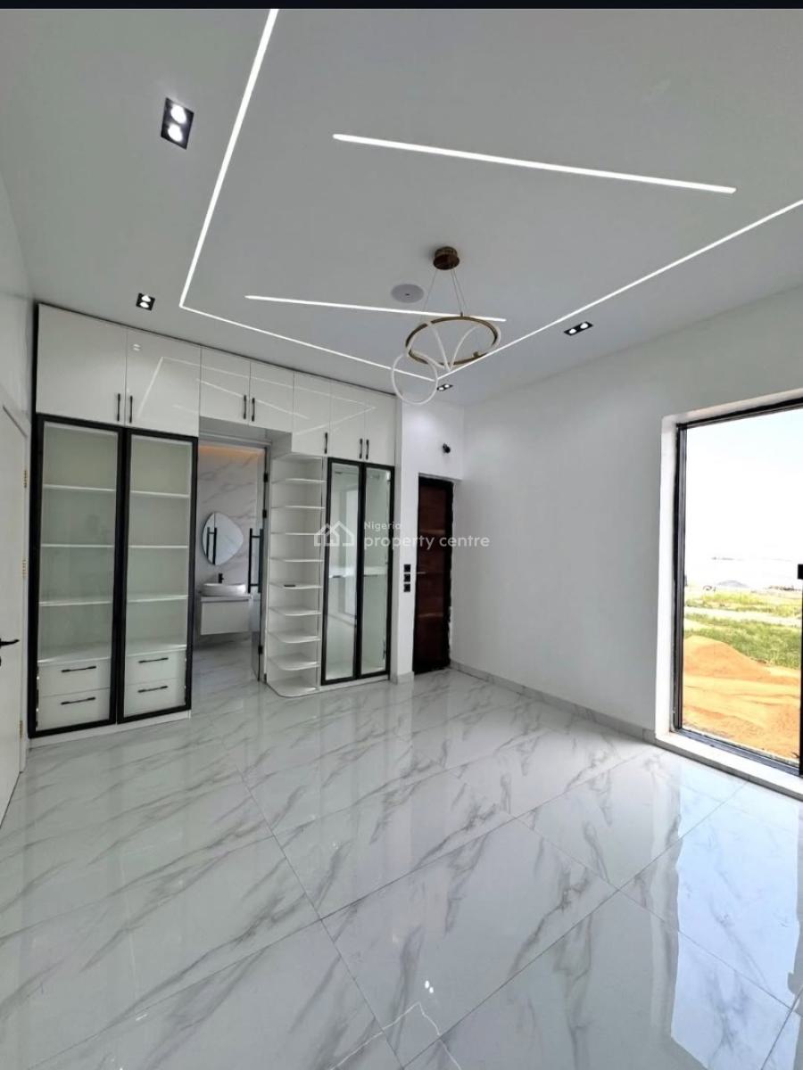 4-bedroom Semi-detached Duplex  with Bq, Ajah Lekki, Lekki, Lagos, Semi-detached Duplex for Sale