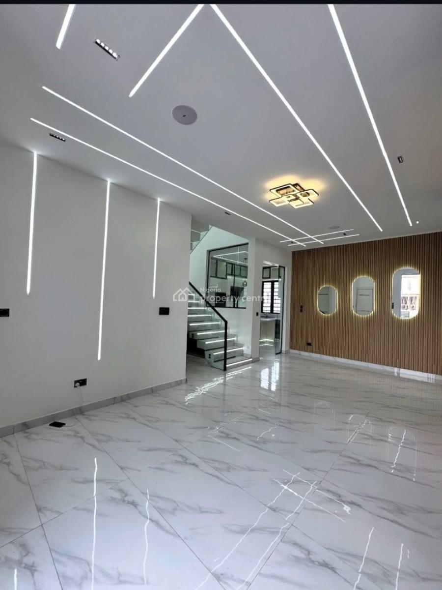 4-bedroom Semi-detached Duplex  with Bq, Ajah Lekki, Lekki, Lagos, Semi-detached Duplex for Sale