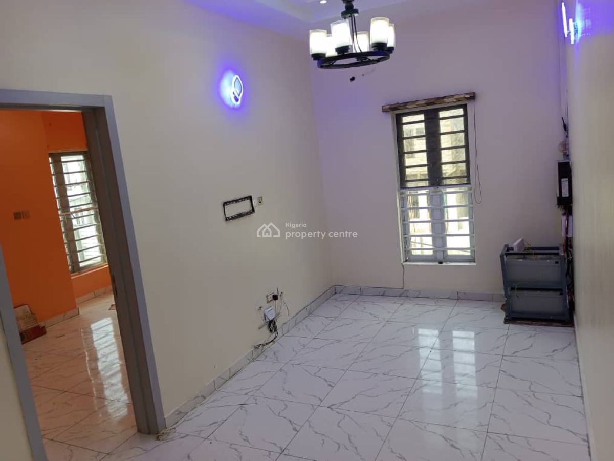 Serviced 4 Bedrooms Terraced Duplex, Orchid Road, Lekki Phase 2, Lekki, Lagos, Terraced Duplex for Rent