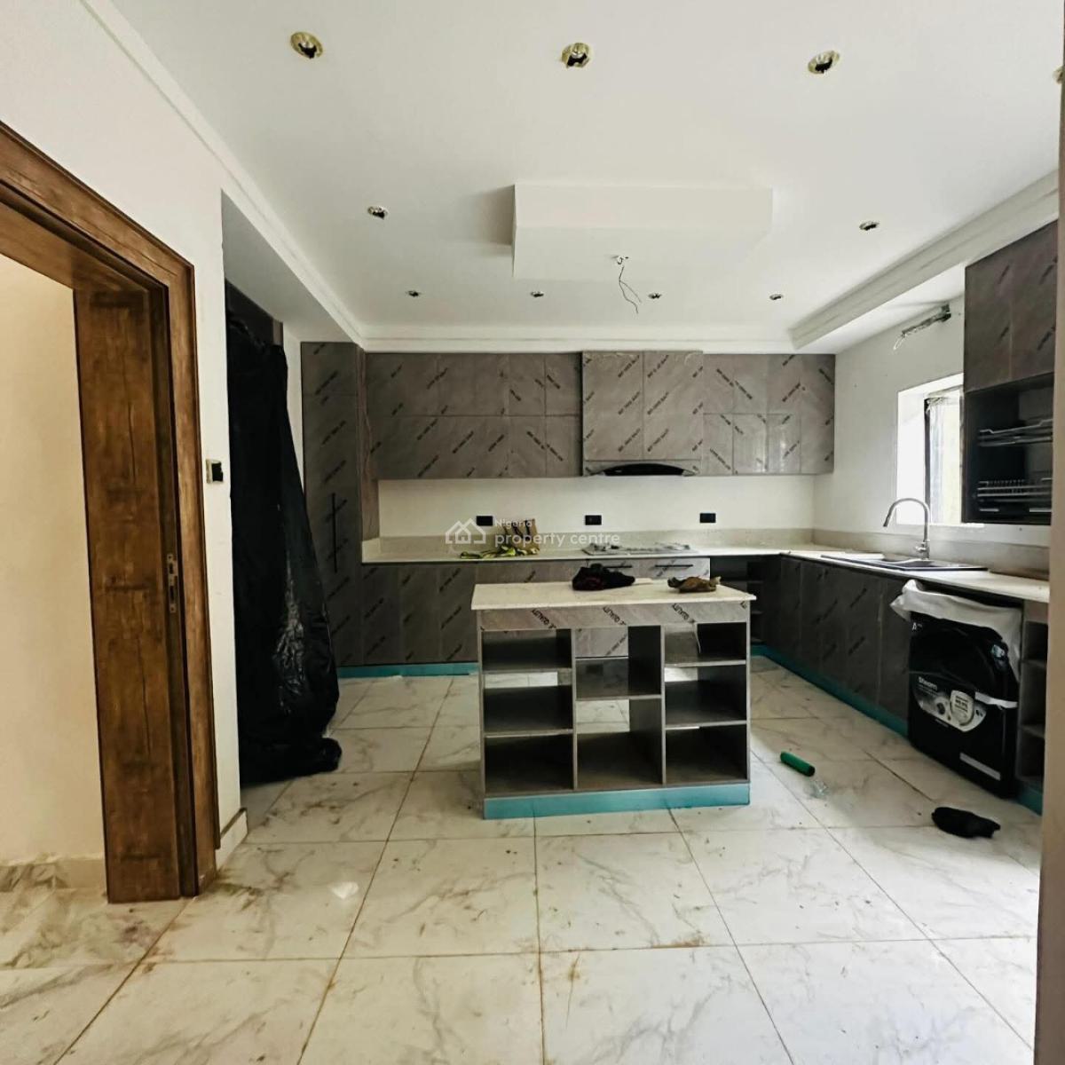 Spaciously Built 4 Bedroom Terrace Duplex, Adeniyi Jones, Ikeja, Lagos, Terraced Duplex for Sale