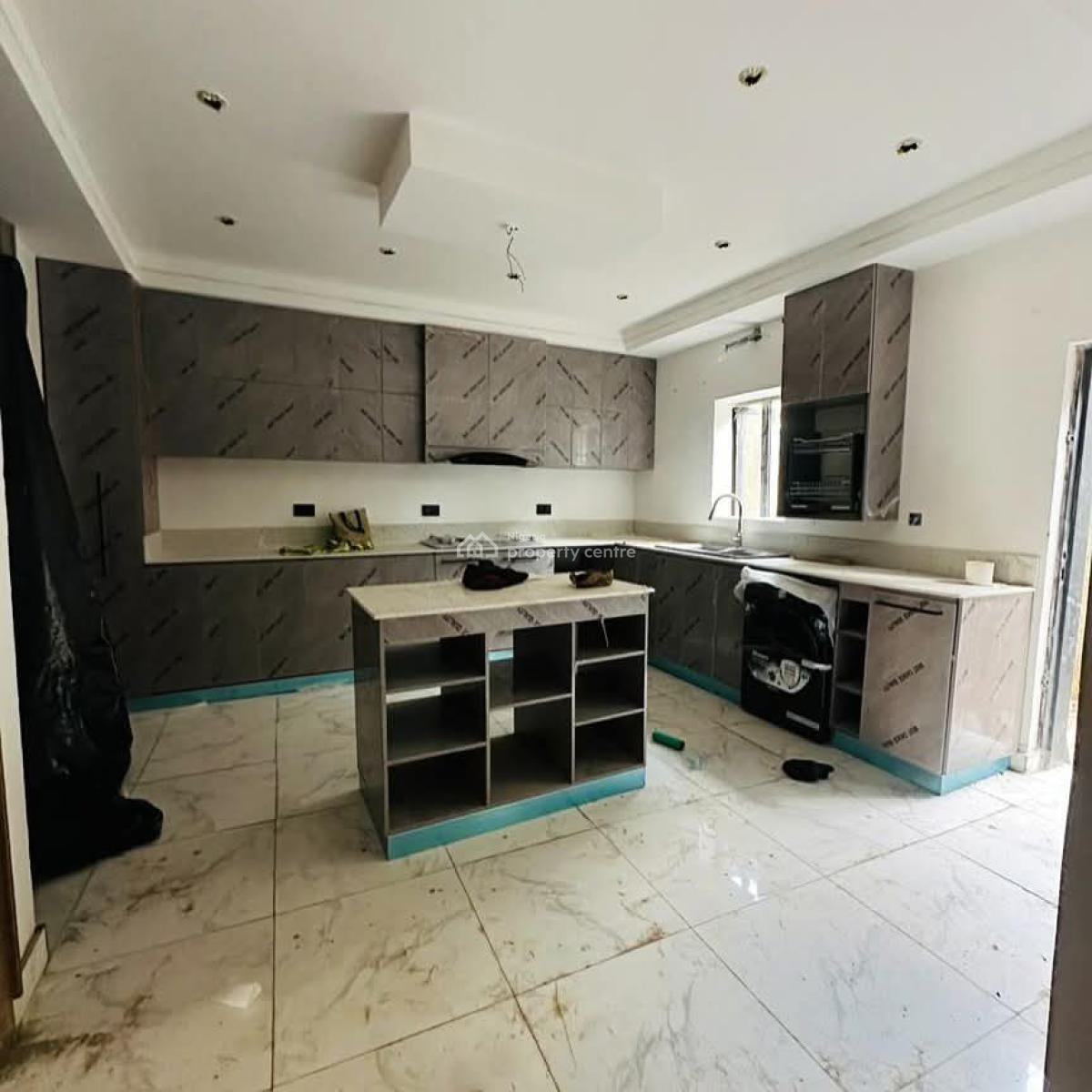 Spaciously Built 4 Bedroom Terrace Duplex, Adeniyi Jones, Ikeja, Lagos, Terraced Duplex for Sale