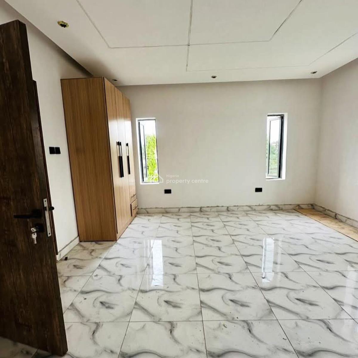 Spaciously Built 4 Bedroom Terrace Duplex, Adeniyi Jones, Ikeja, Lagos, Terraced Duplex for Sale