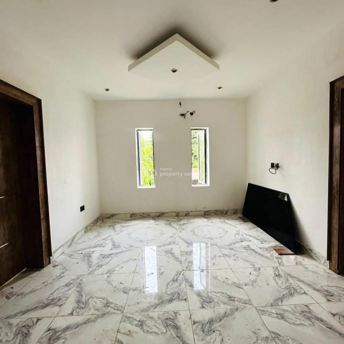 Spaciously Built 4 Bedroom Terrace Duplex, Adeniyi Jones, Ikeja, Lagos, Terraced Duplex for Sale